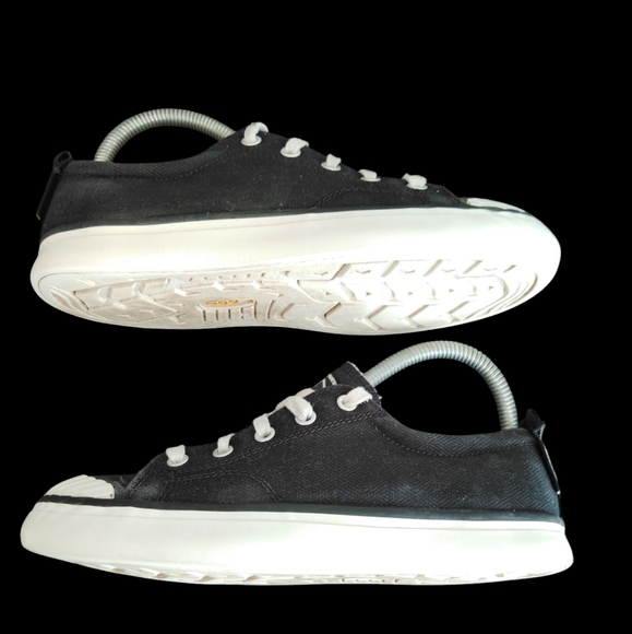 Keen Black Canvas Sneakers Sz 7 - Picture 3 of 11